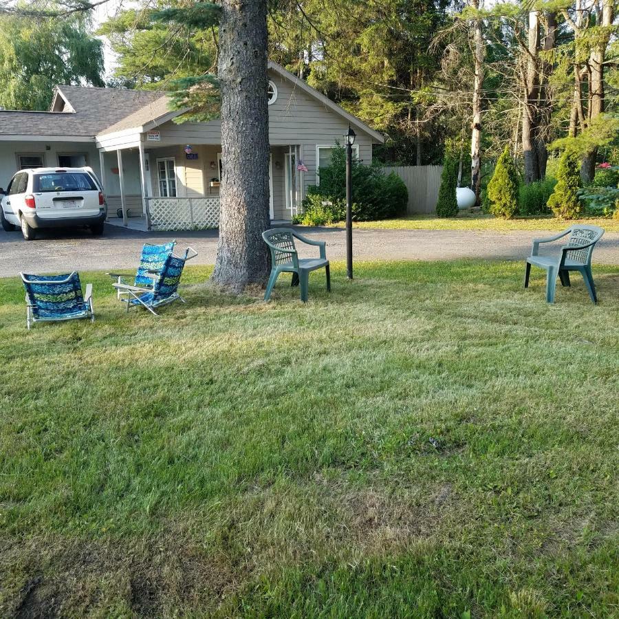 The Becket Motel Exterior photo
